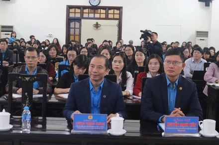  Các đại biểu dự Hội nghị.