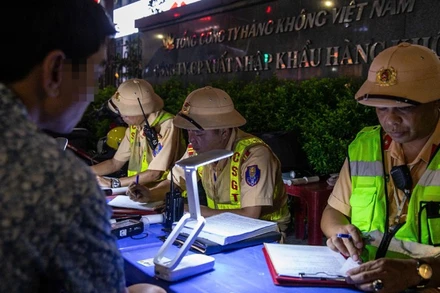 Kiểm soát chặt nồng độ cồn tại các cửa ngõ Thủ góp phần răn đe, nâng cao ý thức của người tham gia giao thông.