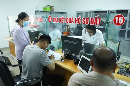 Việc người dân cung cấp, xác thực thông tin góp phần xây dựng nền quản trị đất đai hiện đại, minh bạch, hiệu quả. Ảnh minh họa.