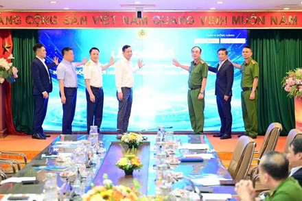 Nghi thức công bố triển khai thí điểm Giải pháp định danh, truy xuất nguồn gốc hoá chất, tiền chất trên nền tảng VNeID