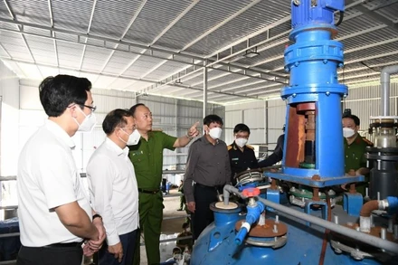 Xưởng sản xuất ma túy tổng hợp quy mô công nghiệp tại Khánh Hòa do các đối tượng người Trung Quốc cầm đầu.