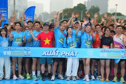 Giải chạy phong trào "Chung một quyết tâm vì cộng đồng không ma túy" tại Hà Nội.