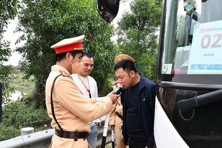 6 tháng đầu năm, tai nạn giao thông giảm cả 3 tiêu chí.