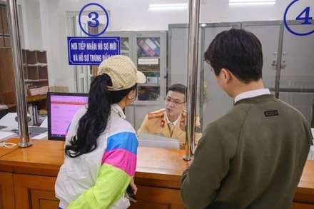 Việc sáp nhập không ảnh hưởng đến quyền lợi của người dân liên quan đến đăng ký phương tiện giao thông. (Ảnh minh họa)