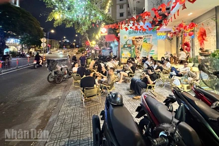 Thành phố Hồ Chí Minh: Tái diễn nạn lấn chiếm vỉa hè