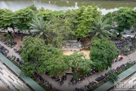 Hạ tầng thiếu thốn khiến chung cư cũ có nguy cơ hỏa hoạn cao. 