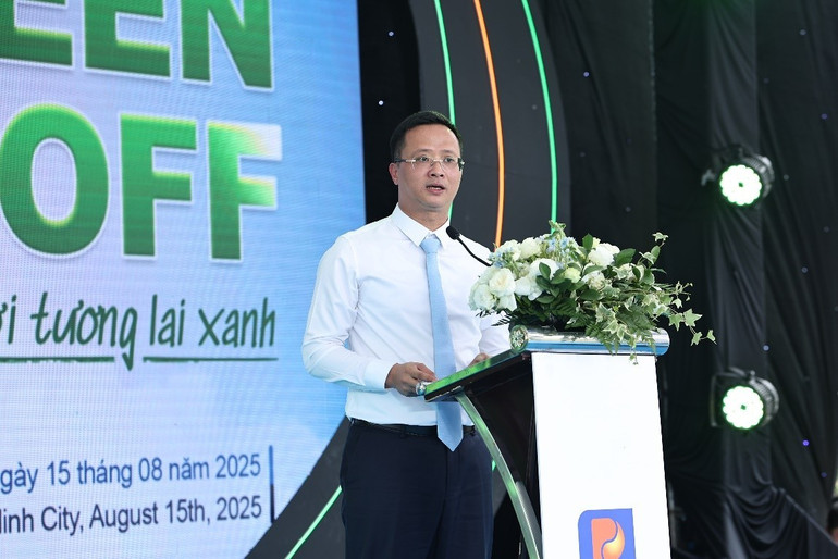 Cục trưởng Cục Hàng không Việt Nam, ông Uông Việt Dũng phát biểu tại sự kiện petro-2.jpg