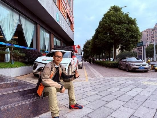 Hiện tại, anh Hải đã tới Côn Minh (Trung Quốc). v2.jpg