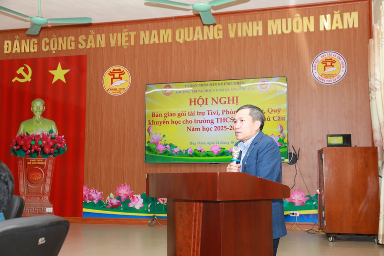 Ông Hoàng Ngọc Trung, Phó Tổng Giám đốc PVEP phát biểu tại buổi lễ. pvep2.jpg