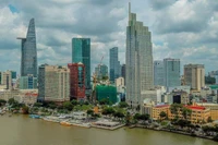 Một góc Thành phố Hồ Chí Minh hôm nay. (Ảnh MẠNH HẢO)