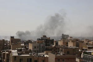 [Video] Thủ đô Kabul, Afghanistan rung chuyển trong đợt không kích mới của Pakistan