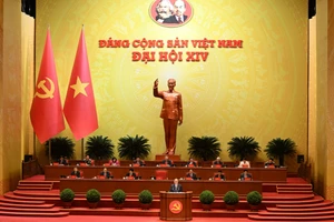 [Video] Đại hội XIV của Đảng: Tin tưởng vào mốc son đưa Việt Nam phát triển thịnh vượng