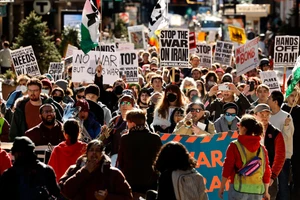 [Video] Biểu tình trên thế giới lan rộng, phản đối Mỹ, Israel leo thang quân sự tại Iran