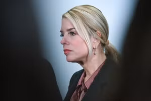 [Video] Chậm trễ xử lý hồ sơ Epstein, Bộ trưởng tư pháp Mỹ bị sa thải