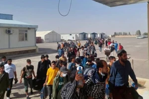 [Video] Gần 400 tù nhân Afghanistan được Pakistan cho hồi hương 