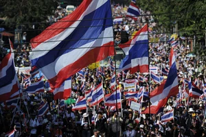 [Video] Sóng gió trở lại với gia tộc Shinawatra sau biến cố chính trường Thái Lan 