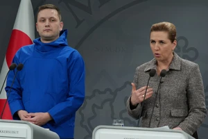 [Video] Greenland tuyên bố “chọn Đan Mạch, không chọn Mỹ"