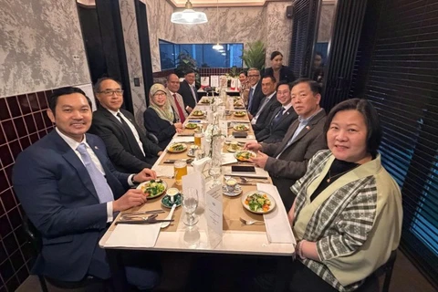 Đại sứ các nước thành viên ASEAN tại Hàn Quốc đã có buổi gặp gỡ cuối năm. (Ảnh do Đại sứ quán Việt Nam tại Hàn Quốc cung cấp)