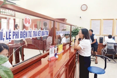 Trung tâm hành chính công xã Giao Ninh.