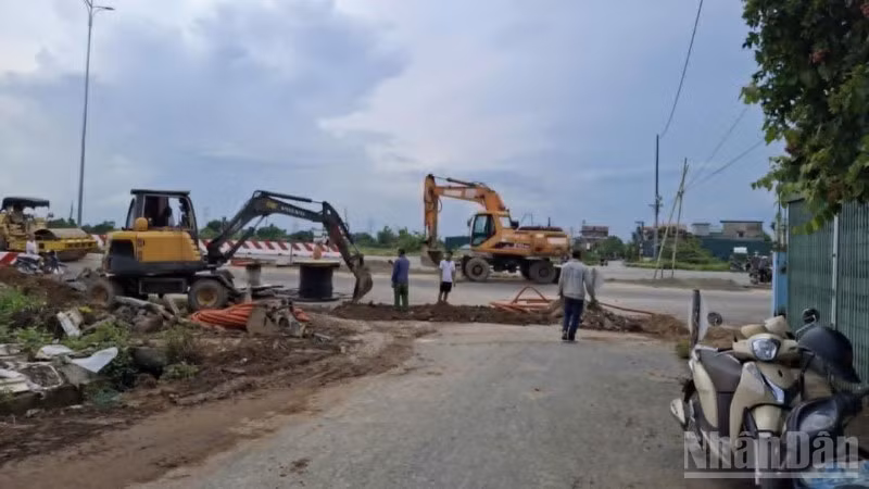 Lắng nghe kiến nghị của nhân dân, tỉnh Hưng Yên đã chấp thuận việc xây dựng nút giao có đèn tín hiệu tại khu vực thôn Phú Lễ Thượng (xã Tân Thuận, tỉnh Hưng Yên).