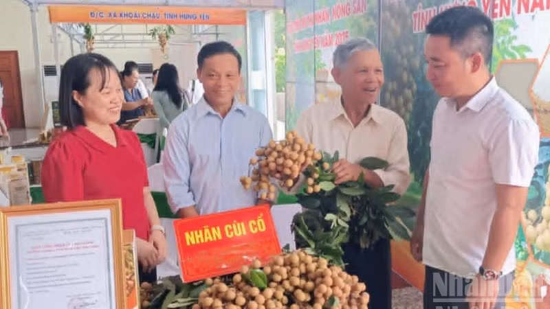 Vấn đề đầu ra cho sản phẩm nông sản luôn là bài toán cần tháo gỡ cho doanh nghiệp, nhà sản xuất và hộ nông dân ở Hưng Yên.