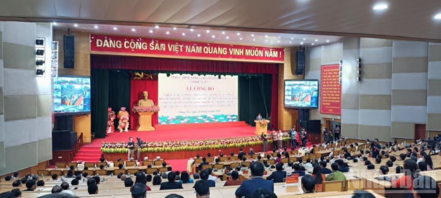 Quang cảnh Lễ công bố. ndo_br_8.jpg