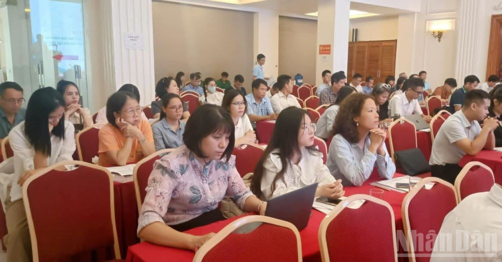 Các đại biểu dự Hội thảo. ndo_br_5.jpg