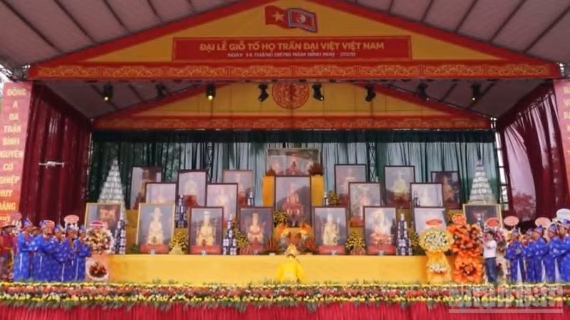 Quang cảnh đại lễ giỗ Tổ họ Trần Việt Nam tại tỉnh Hưng Yên.