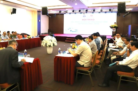 Quang cảnh buổi hội thảo.