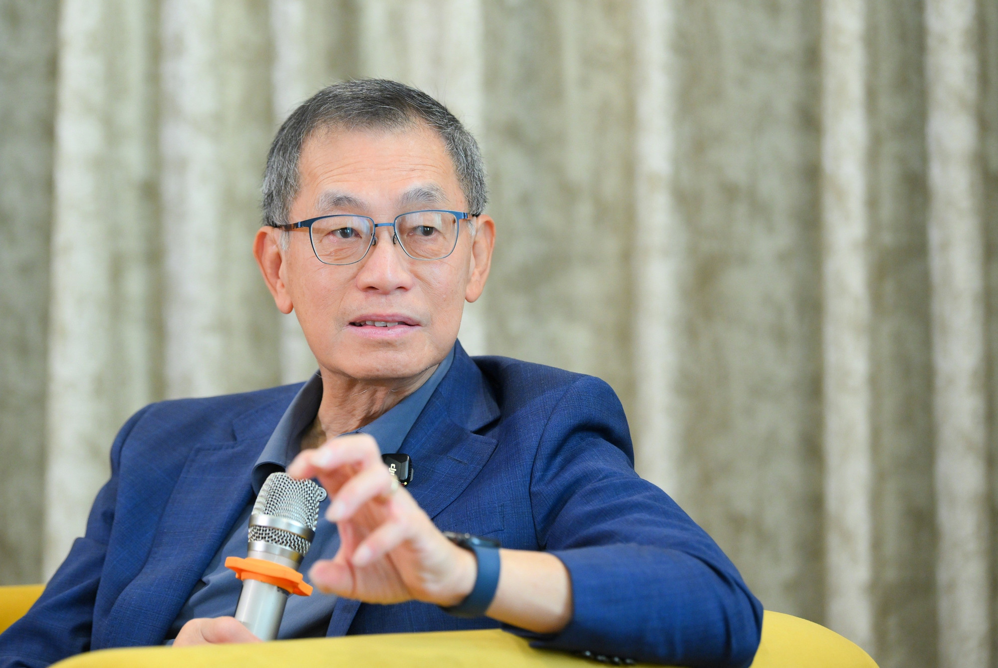 Giáo sư Đặng Văn Chí.