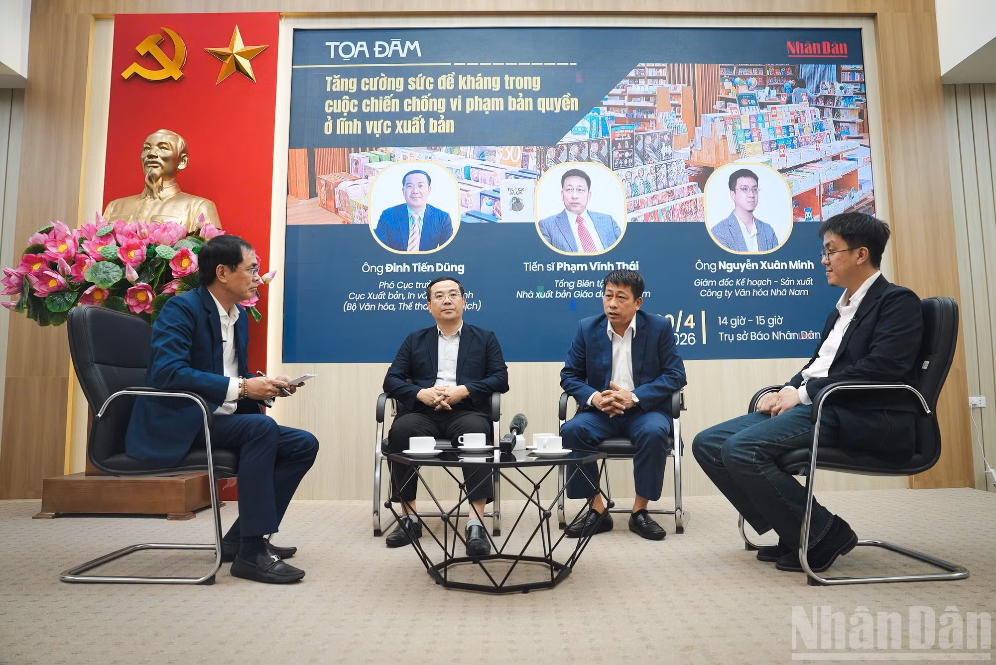 Tọa đàm "Tăng cường sức đề kháng trong cuộc chiến chống vi phạm bản quyền ở lĩnh vực xuất bản".