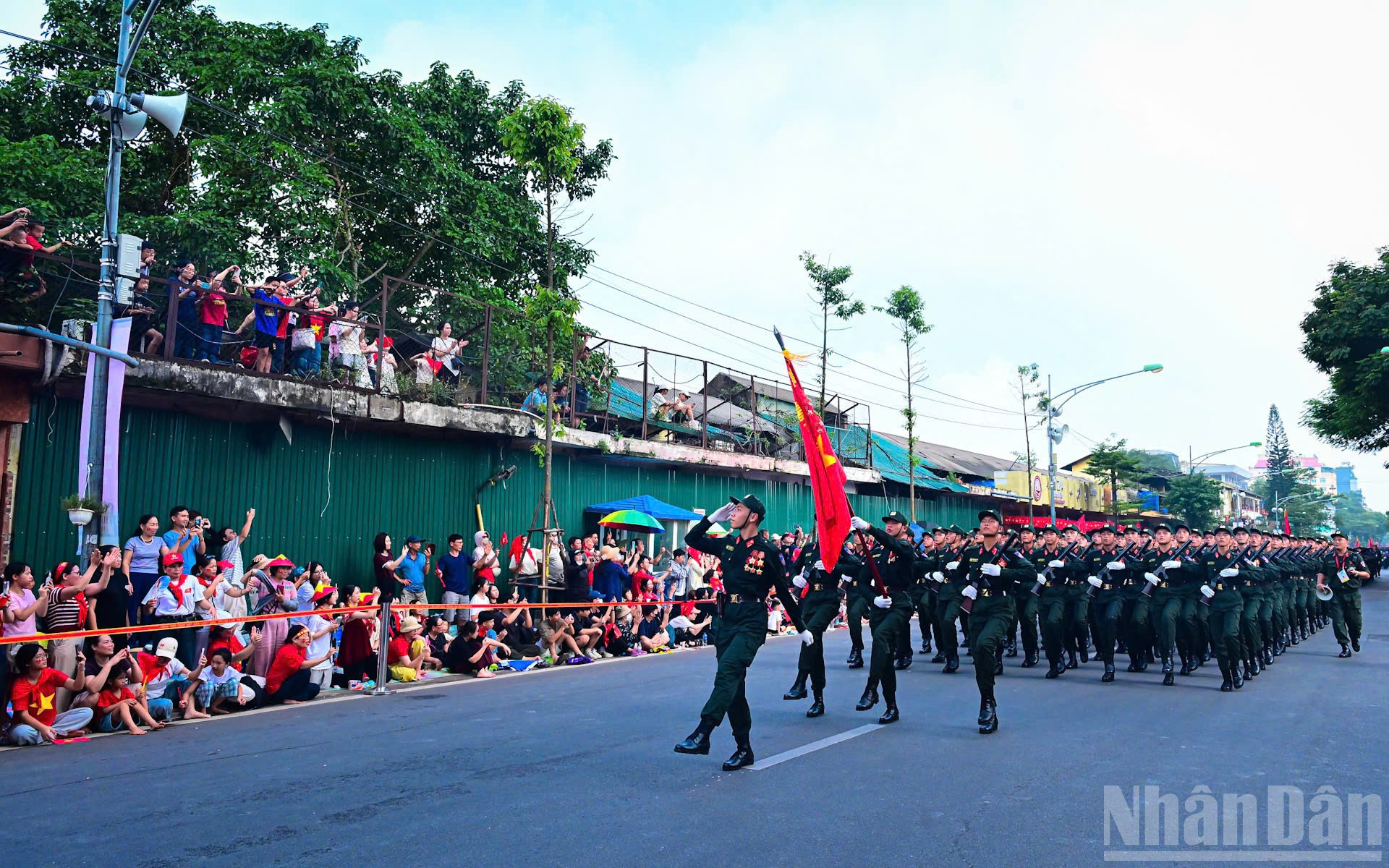 (Ảnh: BẢO LONG) ndo_br_z6968466279305-88b1ab0c49017757d9b0a2e41ab3a857.jpg