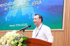 Phó Giáo sư, Tiến sĩ Nguyễn Đức Sơn, Hiệu trưởng Trường đại học Sư phạm Hà Nội, phát biểu tại hội thảo.