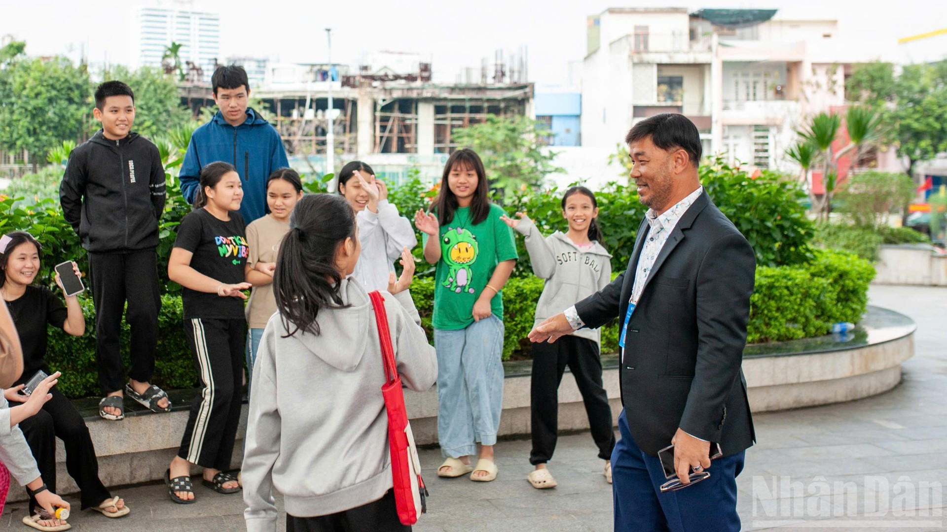 Hình ảnh “thành phố đáng sống” với môi trường sống thân thiện là yếu tố hấp dẫn với nhiều nhà đầu tư quốc tế. ndo_br_20a94a66bd20377e6e31-1172.jpg