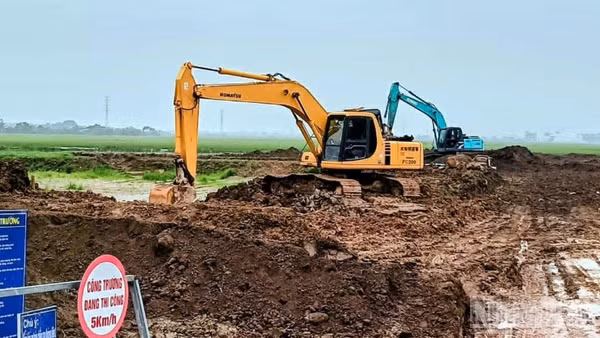 Thi công hạ tầng cụm công nghiệp Bình Minh (xã Kiến Xương, tỉnh Hưng Yên).