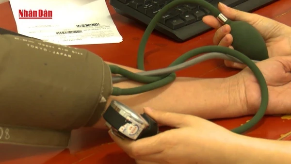 [Video] Bảo hiểm xã hội Việt Nam cảnh báo tin giả về chính sách bảo hiểm y tế