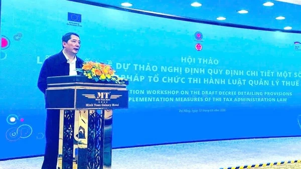 Thứ trưởng Bộ Tài chính Cao Anh Tuấn phát biểu khai mạc hội thảo.