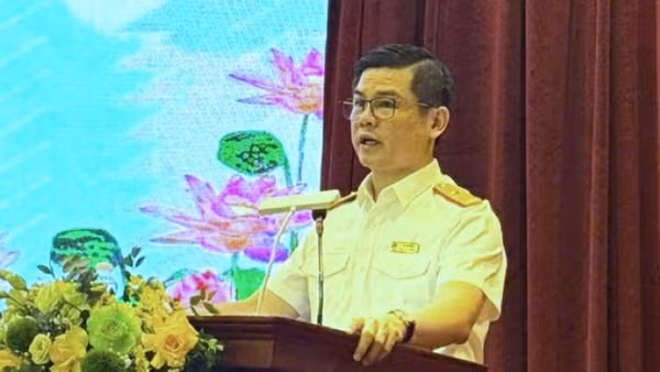 Phó Cục trưởng Cục Thuế Vũ Chí Hùng phát biểu khai mạc hội thảo.
