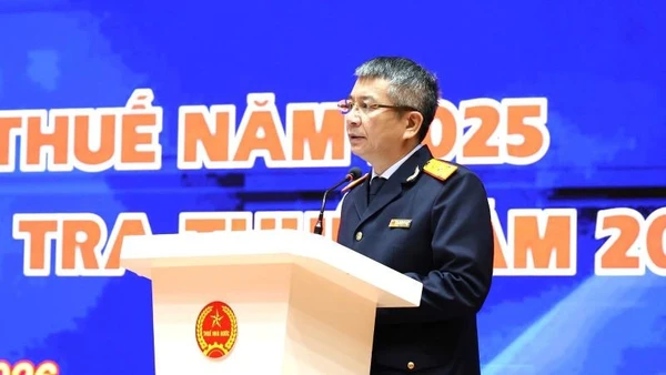 Cục trưởng Mai Xuân Thành phát biểu giao nhiệm vụ cho các công chức làm công tác kiểm tra trong năm 2026.
