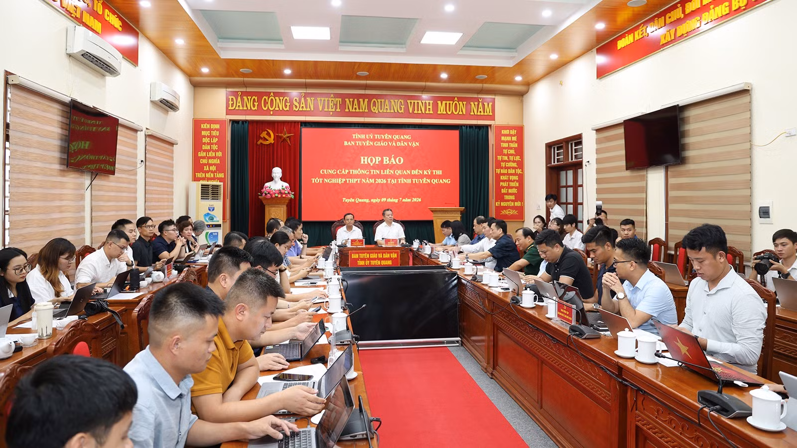 anh-1-9584.jpg