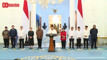 [Video] Tổng thống Indonesia công bố các biện pháp xoa dịu căng thẳng chính trị 