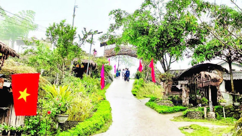 Bản Lao Chải 1 sạch, đẹp, yên bình và thơ mộng.