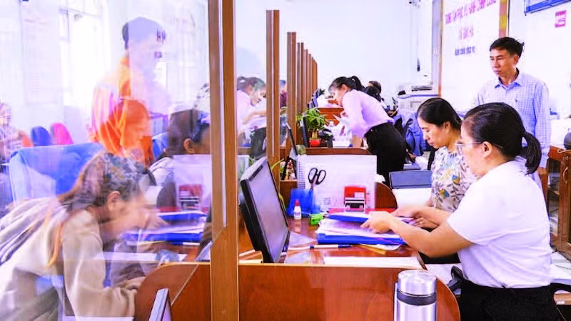 Bộ phận tiếp nhận và trả kết quả tại Trung tâm Phục vụ hành chính công xã Đăk Hà.