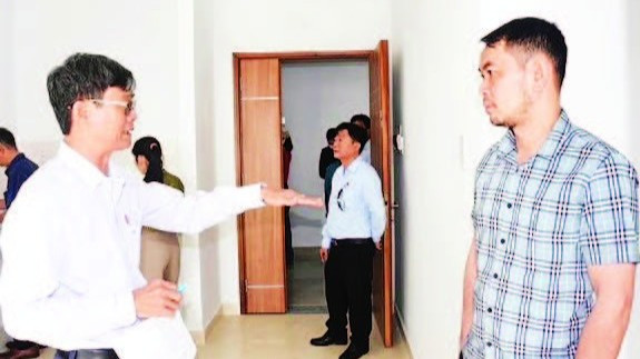 Người dân sinh sống tại khu tái định cư Hắc Dịch (phường Tân Thành, Thành phố Hồ Chí Minh).