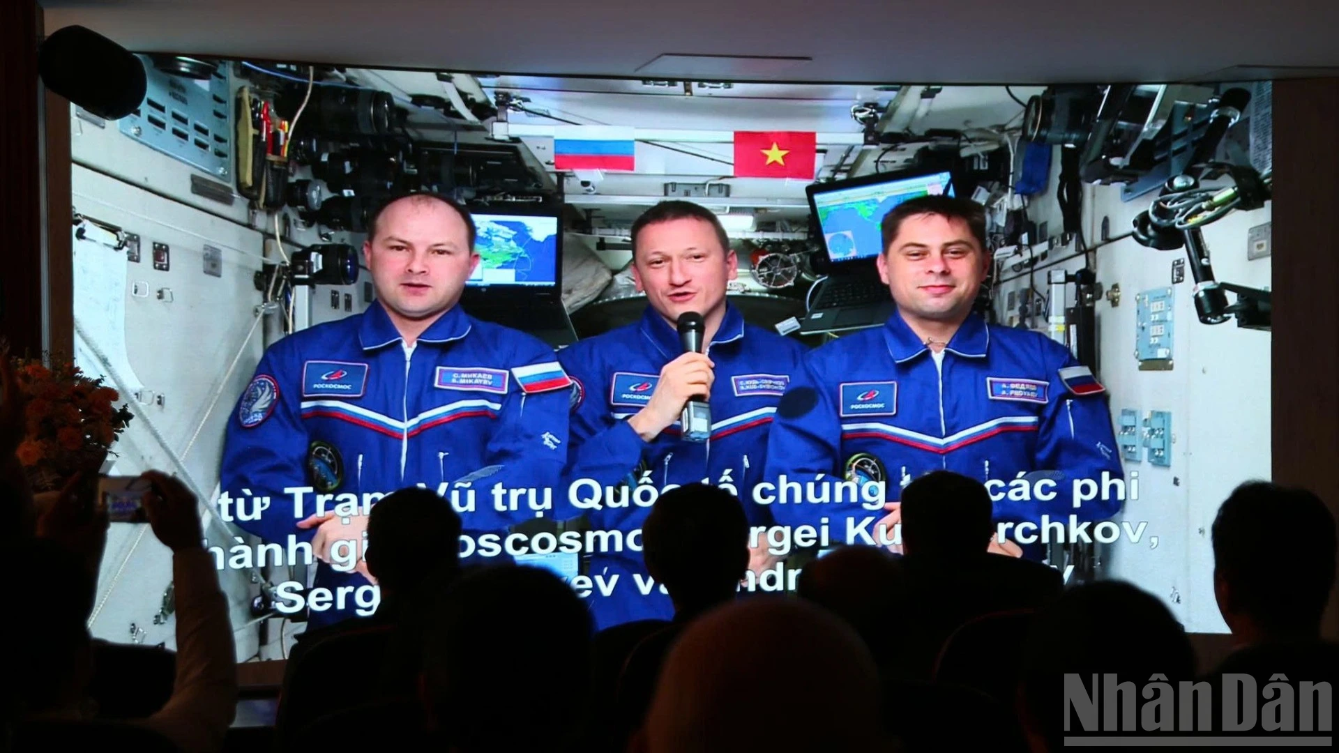 Phi hành gia Nga từ ISS gửi lời chúc tới Việt Nam tại triển lãm 'Chuyến bay Liên hợp 37'