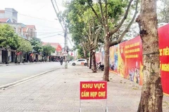 Một khu vực trung tâm xã trước đây vốn là "chợ cóc", nay đã được xử lý triệt để. (Ảnh Việt Hoàng)