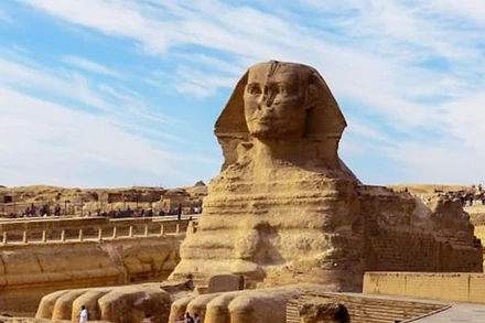 Ai Cập bắt đầu đón khách du lịch nước ngoài trở lại các khu vực khảo cổ và một số khu nghỉ dưỡng (Ảnh: CNN)