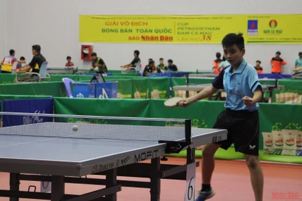 Nguyễn Thái Bảo, 10 tuổi, một trong những vận động viên nhỏ tuổi nhất của đội Bình Dương.