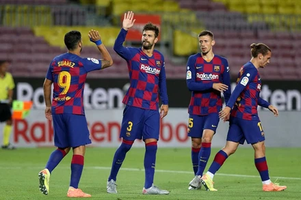 Chiến thắng nhọc nhằn trước Espanyol tạm giúp Barca thu hẹp khoảng cách với Real xuống còn một điểm. Ảnh: FC Barcelona