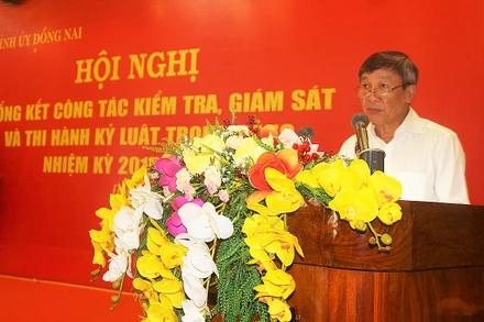 Đồng chí Hồ Thanh Sơn phát biểu tại hội nghị.